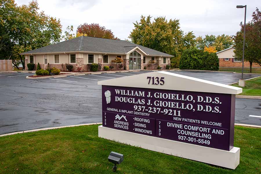 Dental Office in Huber Heights, OH ❘ William J. Gioiello D.D.S. Inc.